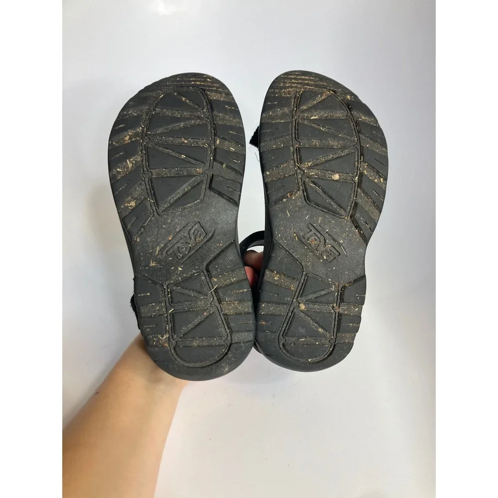 Teva sandals all black fully adjustable big kids size 2 casual hiking waterproof